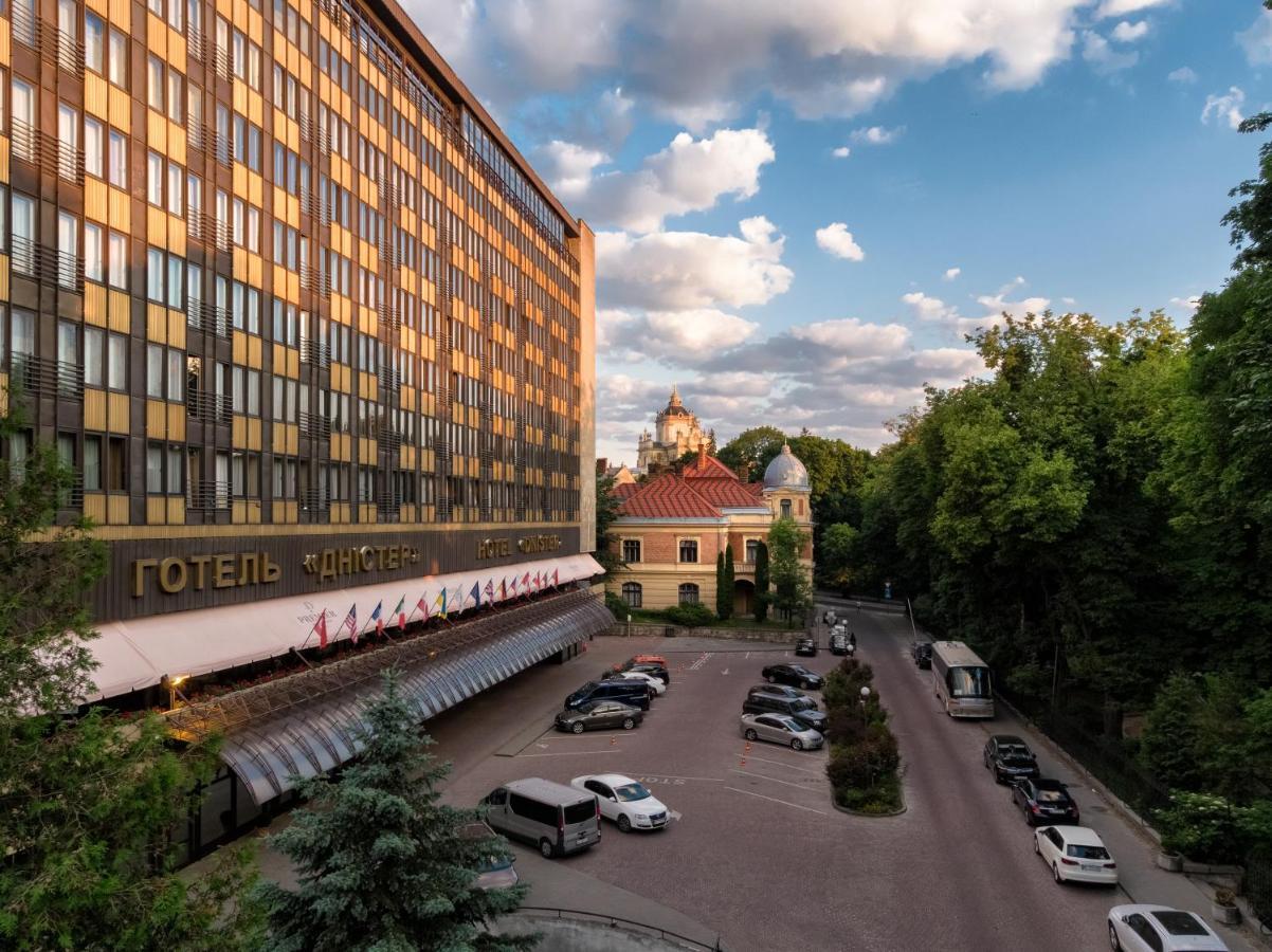 Premier Hotel Dnister Lviv Exterior foto